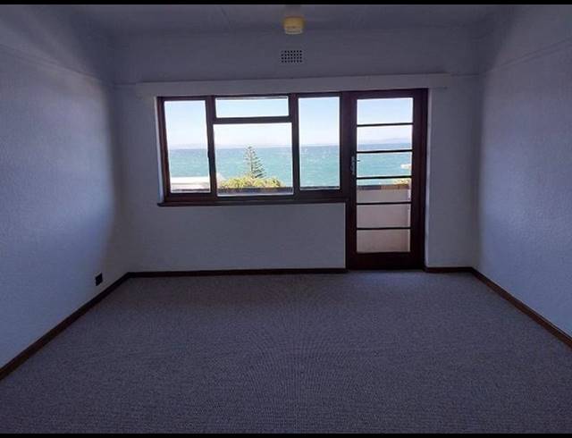 2 BEDROOM PROPERTY TO RENT IN SIMONS TOWN CENTRAL